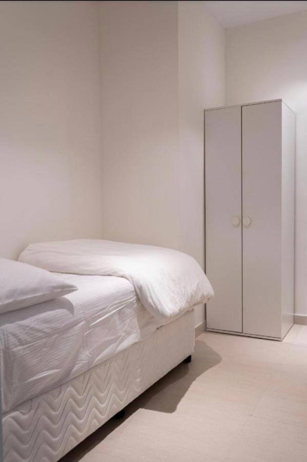 شقة فاخرة في فندق العنوان ريزدينس Two Bedrooms Apartment At Address Residences Sharm Exteriör bild